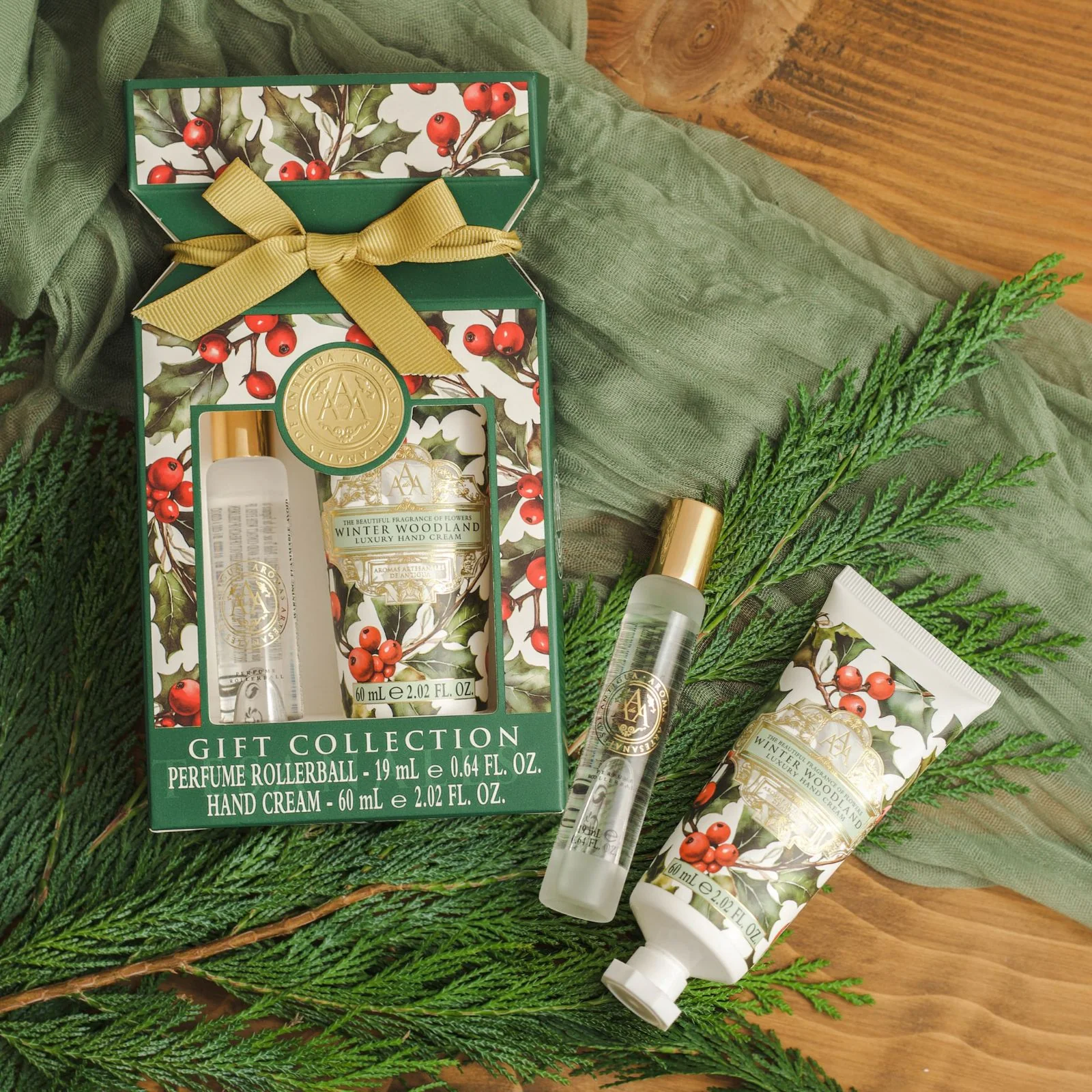 AAA Perfume & Hand Cream Winter Woodland Gift Set - Image 3
