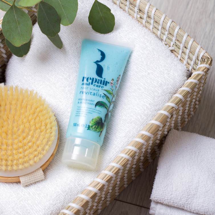 Repair and Care Foot Scrub 100ml - Image 2